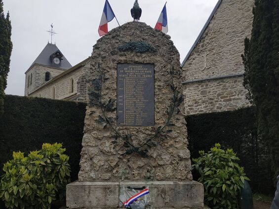 Le monument aux morts