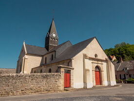 Gîte de l'abeille - Coucy-lès-Eppes Gîte de l'abeille - Église de Coucy-lès-Eppes